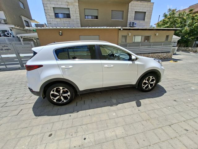 קיה ספורטז'