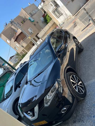 ניסאן אקס טרייל