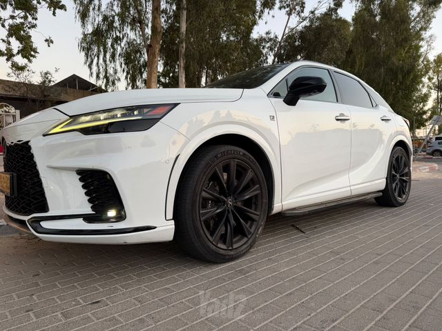 לקסוס RX