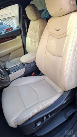 קאדילק XT5