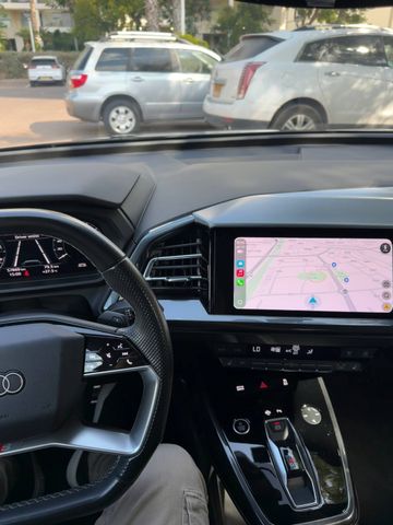אאודי Q4 e-tron