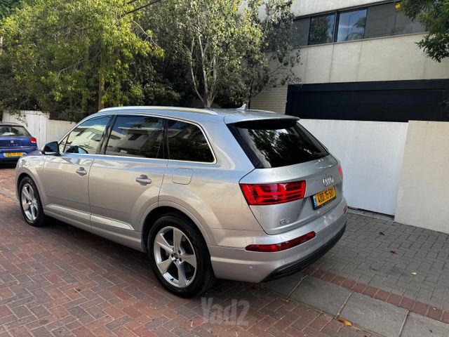 אאודי Q7