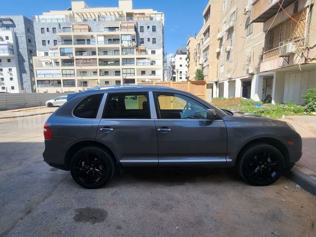 מודעת רכב פורשה קאיין