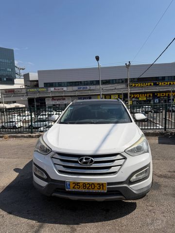 יונדאי סנטה פה