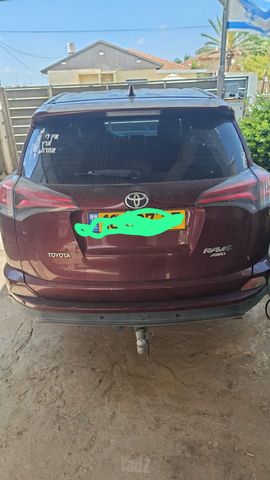 מודעת רכב טויוטה RAV4