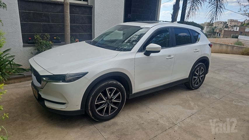 מודעת רכב מאזדה CX-5