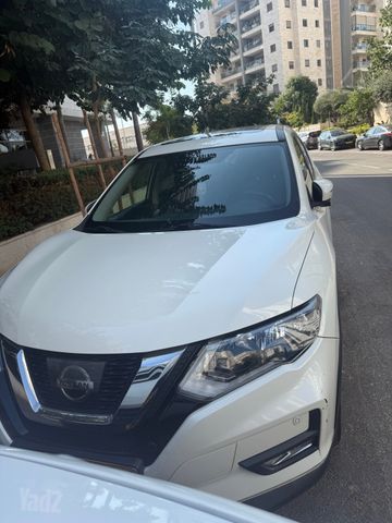 ניסאן אקס טרייל