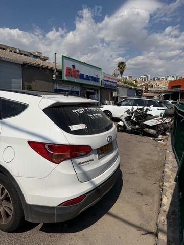 מודעת רכב יונדאי סנטה פה