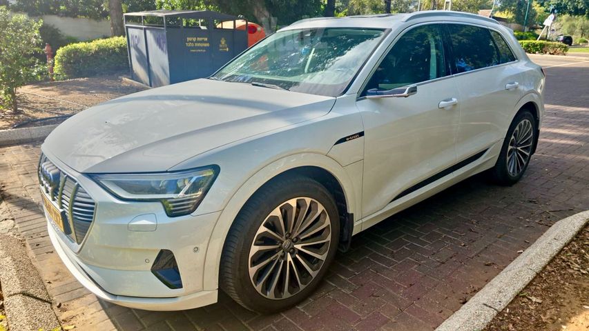 אאודי E-tron