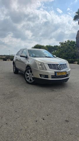 קאדילק SRX