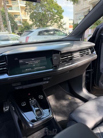 אאודי Q4 e-tron