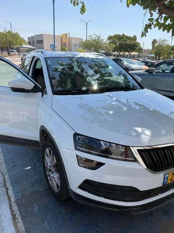 מודעת רכב סקודה קארוק