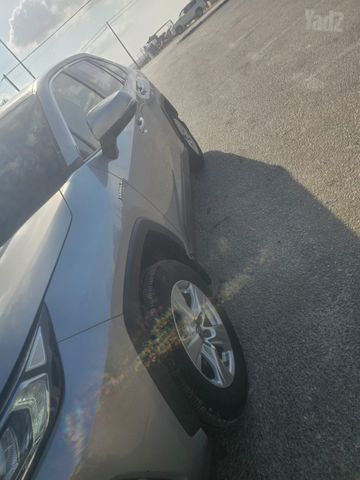 טויוטה RAV4