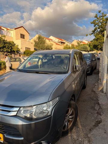 מודעת רכב מיצובישי אאוטלנדר