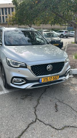 אם ג'י EHS PHEV