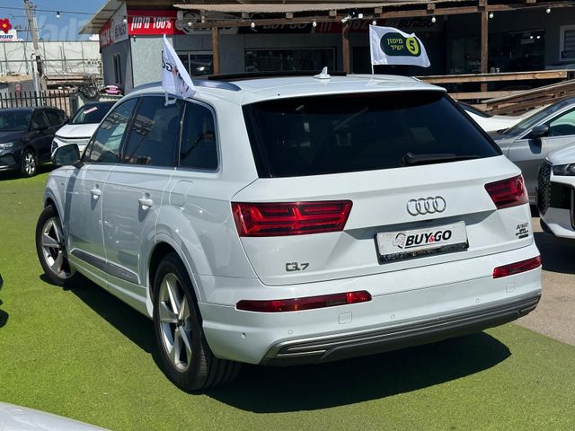 אאודי Q7