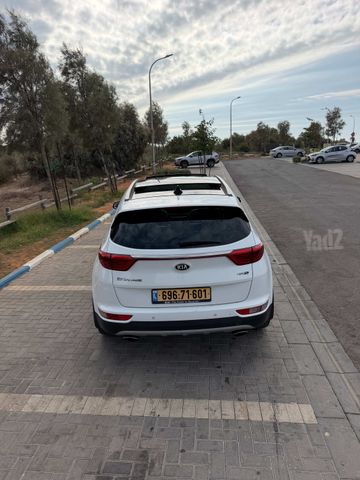 קיה ספורטז'