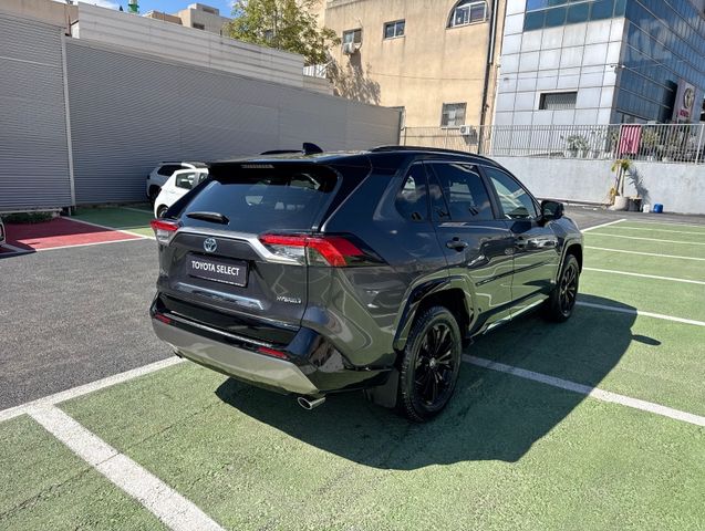 טויוטה RAV4