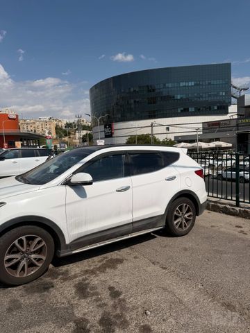 יונדאי סנטה פה