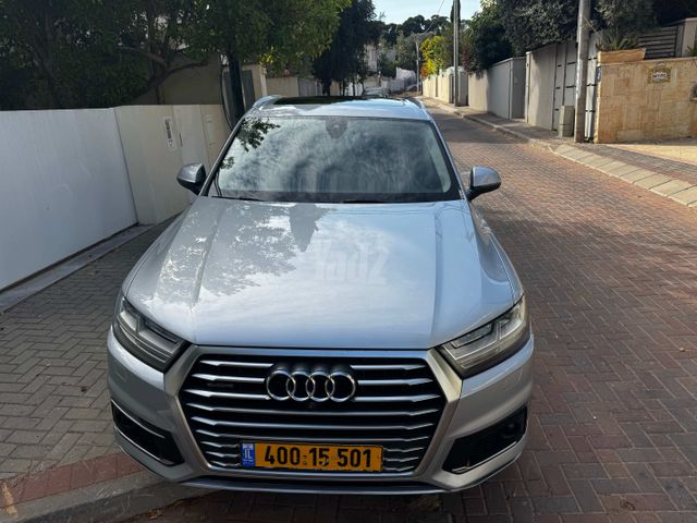 אאודי Q7