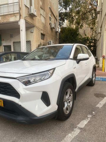טויוטה RAV4