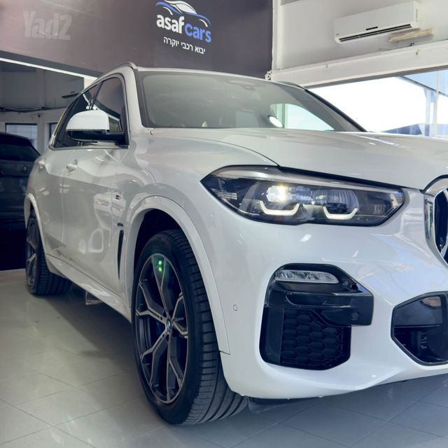 ב מ וו X5