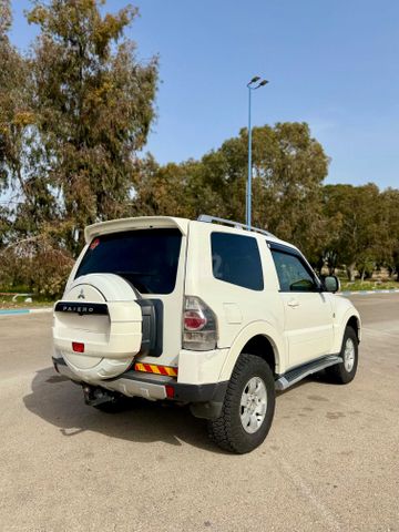מיצובישי פג'רו