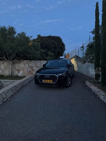 מודעת רכב אאודי Q3