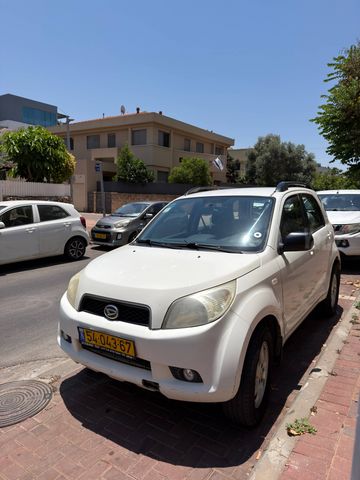 מודעת רכב דייהטסו טריוס