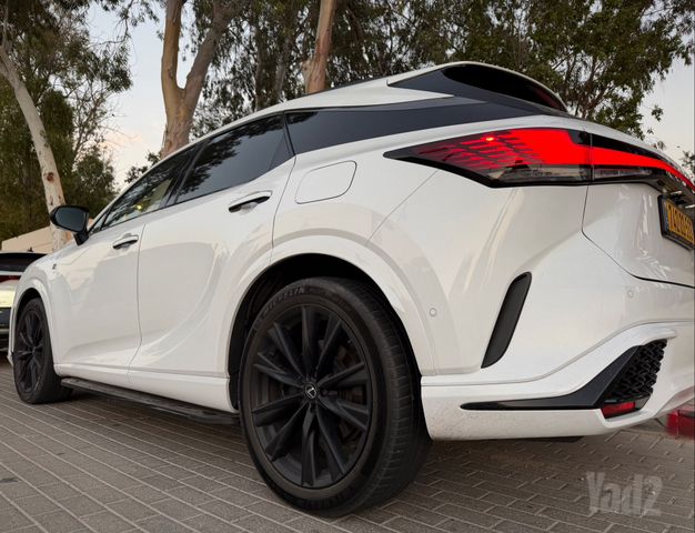 לקסוס RX