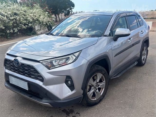 מודעת רכב טויוטה RAV4
