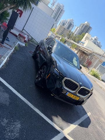 ב מ וו XM