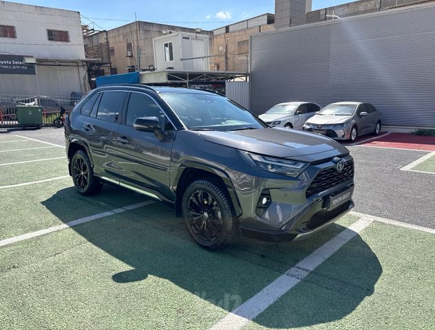 טויוטה RAV4