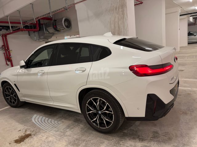 ב מ וו X4