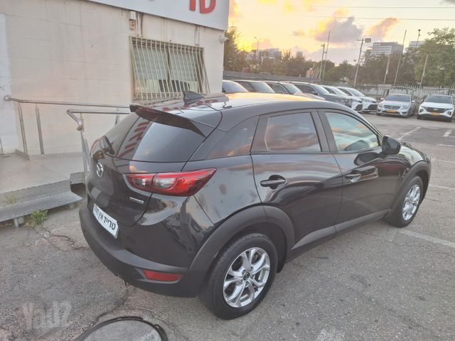 מודעת רכב מאזדה CX-3 1