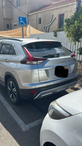 מודעת רכב מיצובישי אקליפס קרוס