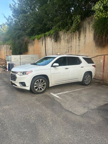 שברולט טראוורס