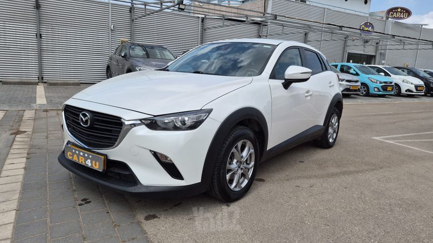מודעת רכב מאזדה CX-3