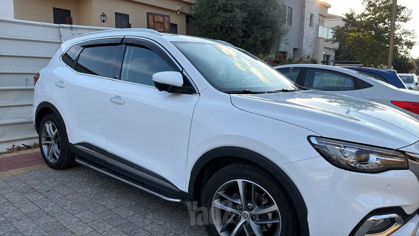 אם ג'י EHS PHEV