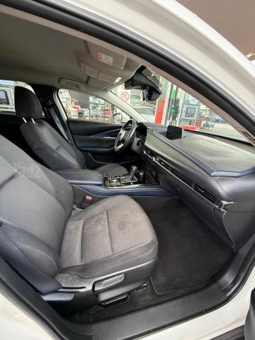 מאזדה CX-30