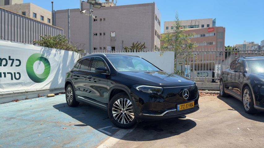 מרצדס-בנץ EQA