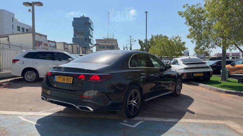 מרצדס-בנץ E-class