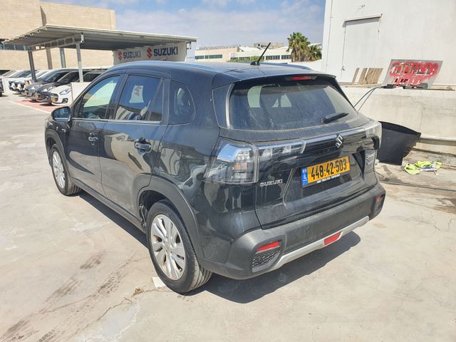 סוזוקי S-Cross
