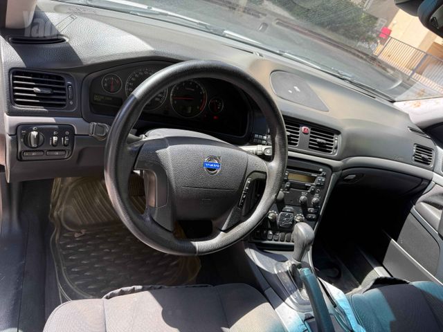 וולוו S80