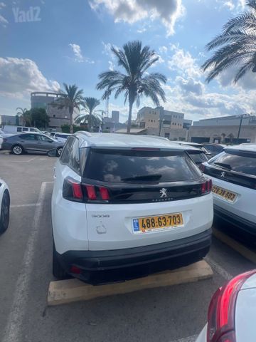 פיג'ו 3008