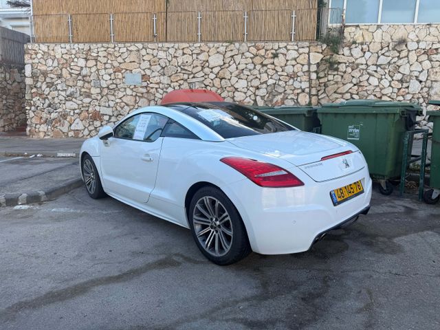 פיג'ו RCZ