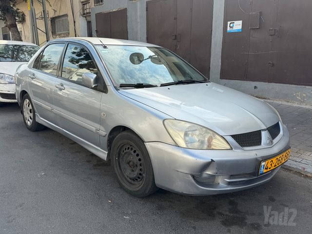 מיצובישי לנסר