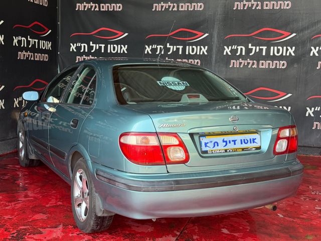 ניסאן אלמרה