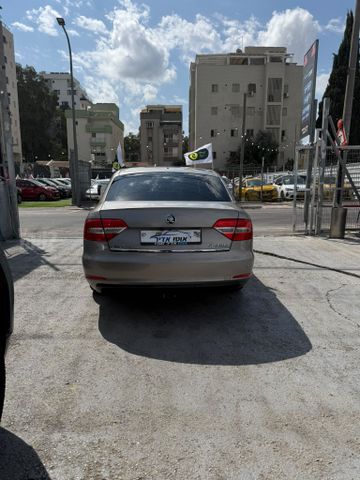 סקודה סופרב