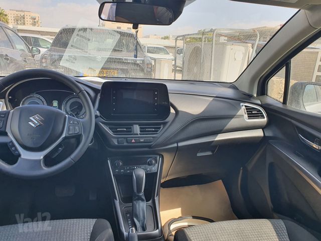 סוזוקי S-Cross